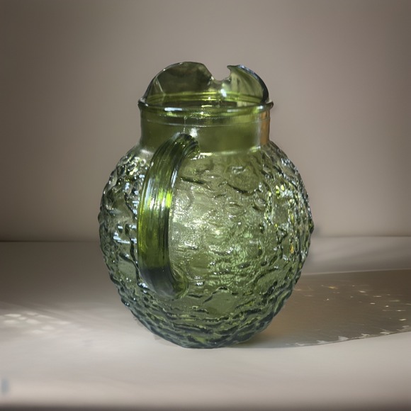 Vintage Anchor Hocking Avocado Green Milano Crinkle Glass Ball Water Tea Pitcher - Picture 2 of 5